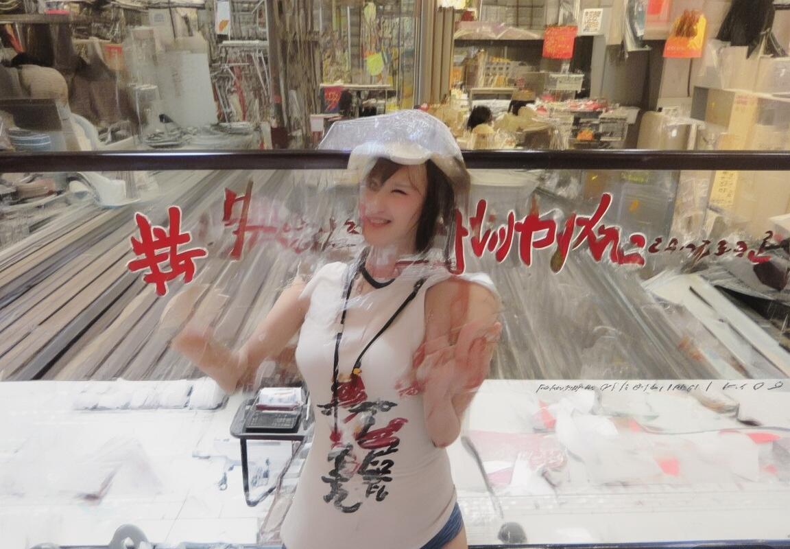 贝林厄姆：从青训营到皇马明星的足球成长之路(图1)