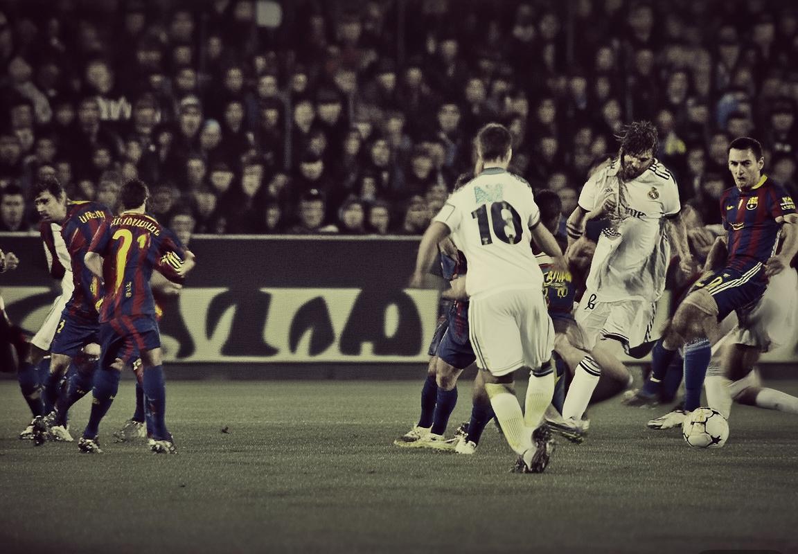 巴塞罗那VS皇家马德里：国家德比巅峰对决解析与回顾(图3)